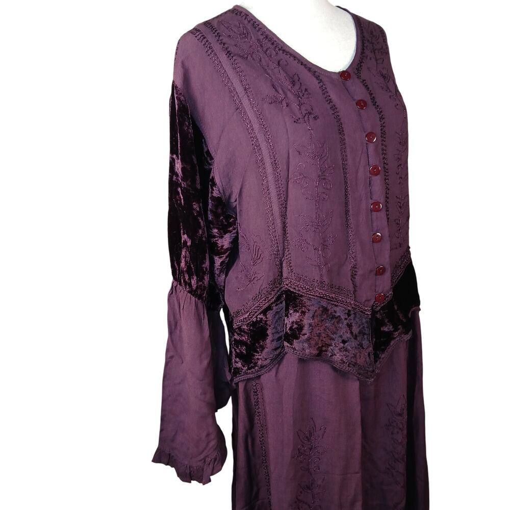 Encounter Free Size Purple Velvet Detail Floral Embroidery Twin Set Two Piece